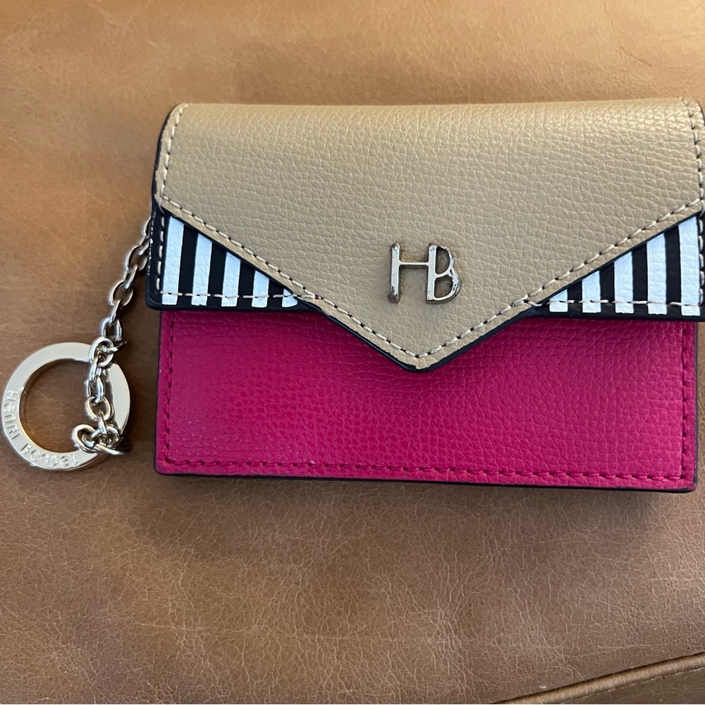 Henri Bendel Keychain Wallet